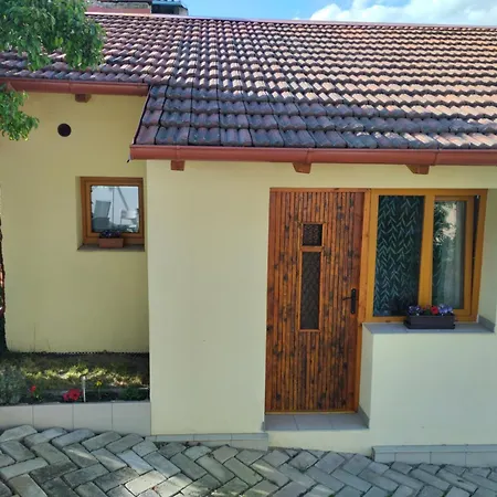 Male Utulne S Koupelnou A Kuchynkou *