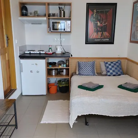 アパート Male Utulne S Koupelnou A Kuchynkou *