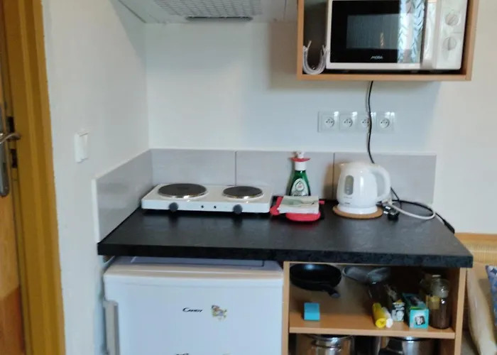 Appartement Male Utulne S Koupelnou A Kuchynkou Svinarov